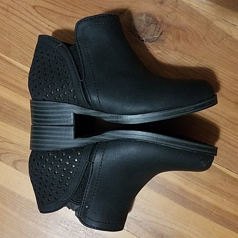 🔥🔥True Craft booties - Picture 2 of 6